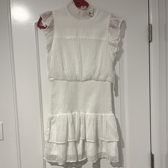 AQUA white smocked ruffle dress - Picture 4 of 5